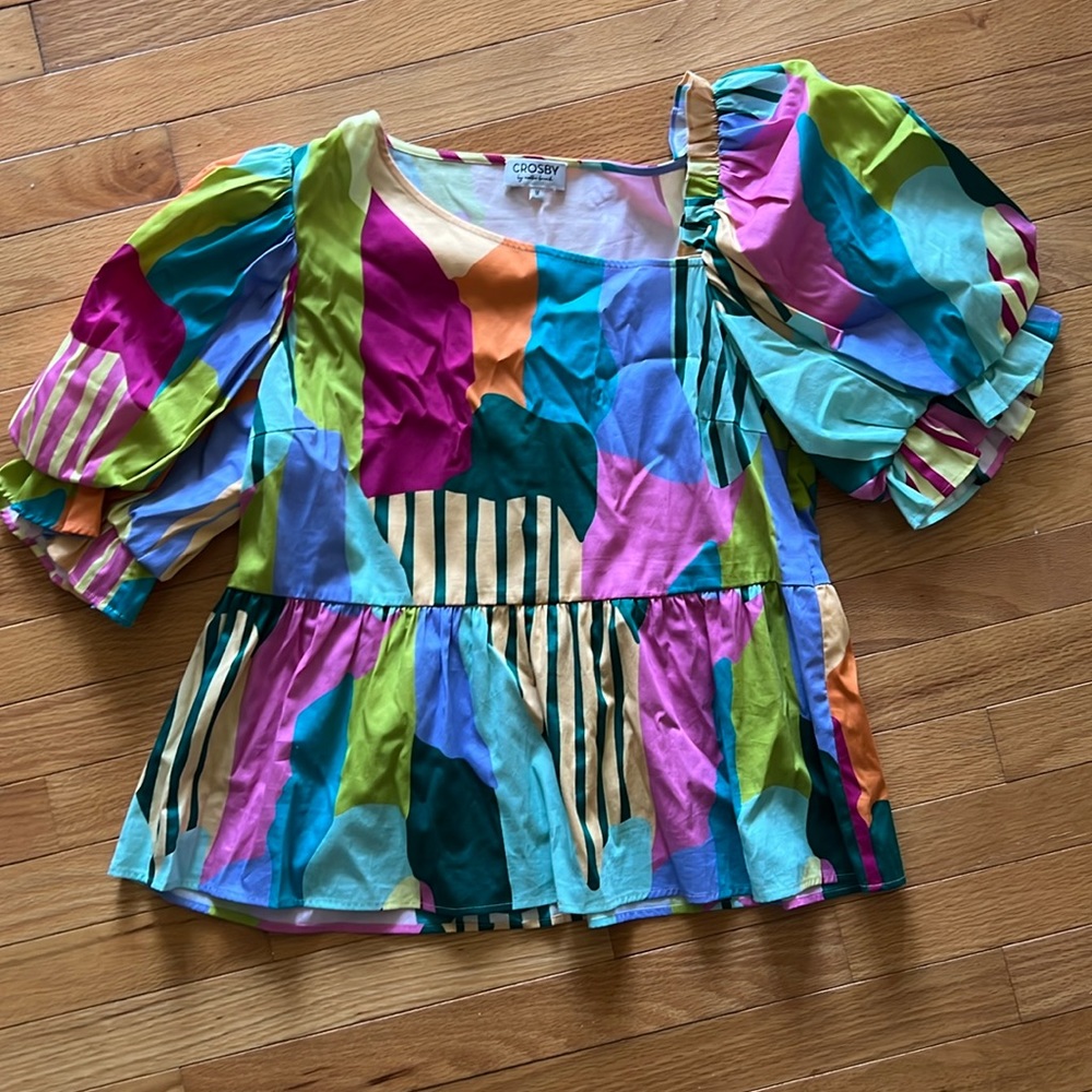 CROSBY by mollie Burch. Sz M. PTP 21”. Abstract neckline